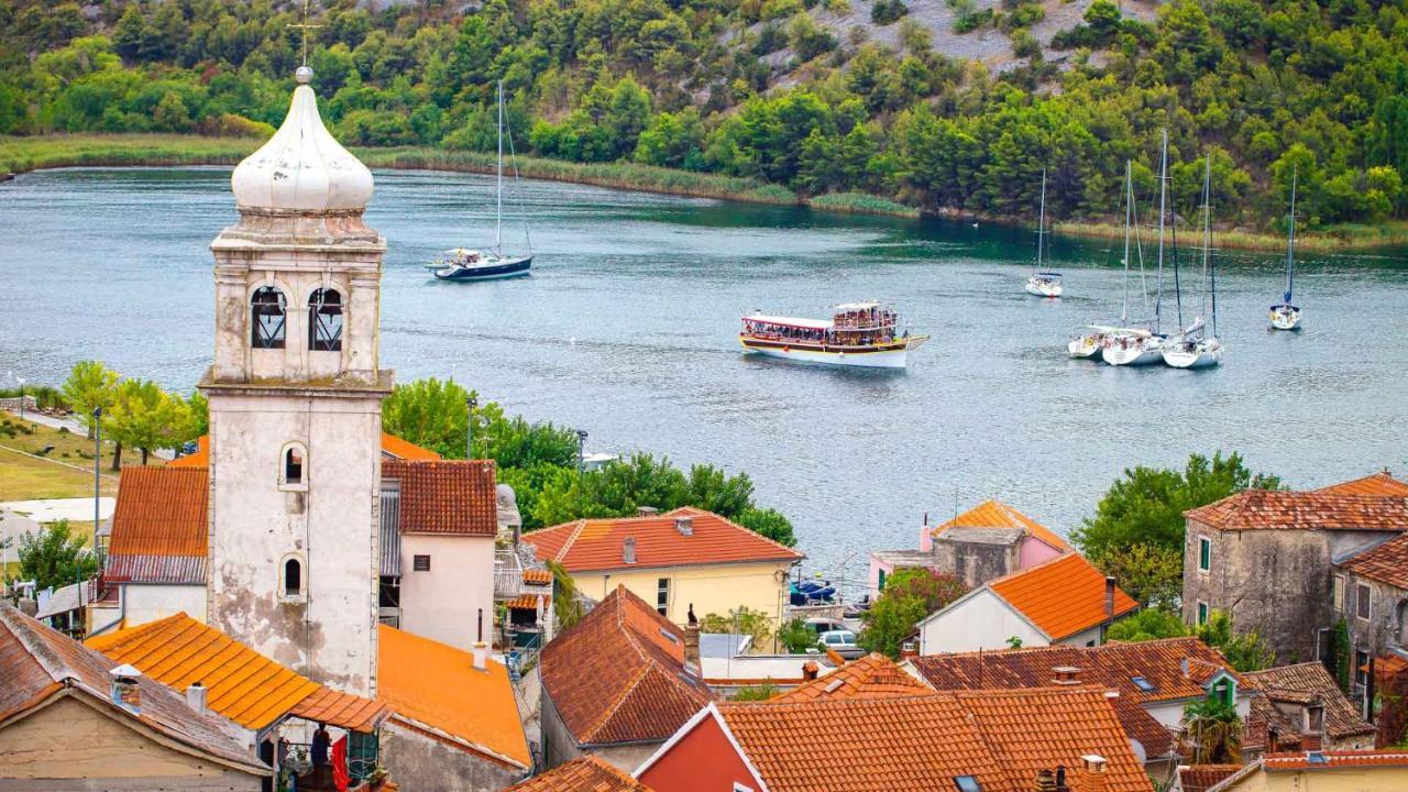 Apartments Pulic Skradin Esterno foto